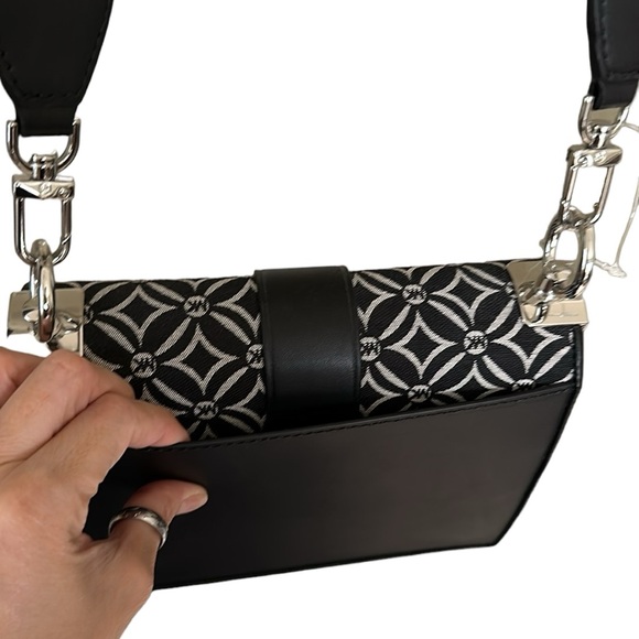 Greenwich Small Logo Jacquard Crossbody Bag - Picture 6 of 13